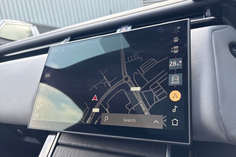 Used Land Rover Range Rover Velar 2025 for sale - 77803984: Photo 32