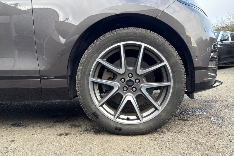 Used Land Rover Range Rover Velar 2025 for sale - 77803984: Photo 8