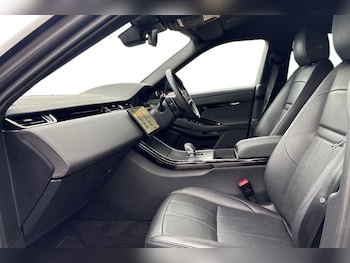 Used Land Rover Range Rover Evoque 2024 for sale - 76981339: Photo