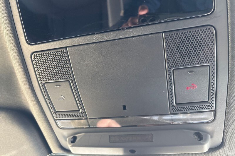 Used Land Rover Defender 2023 for sale - 78090491: Photo 21