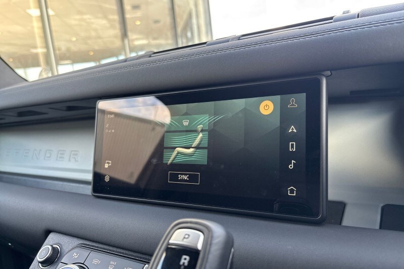 Used Land Rover Defender 2023 for sale - 78090491: Photo 35