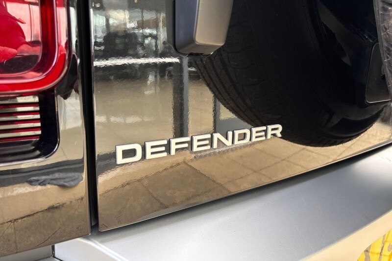 Used Land Rover Defender 2023 for sale - 78090491: Photo 49