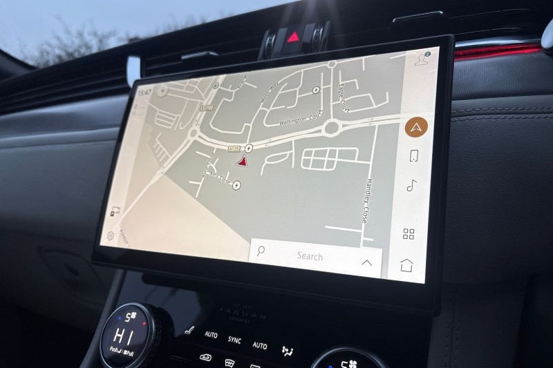 Used Jaguar F-Pace 2023 for sale - 77258408: Photo 11