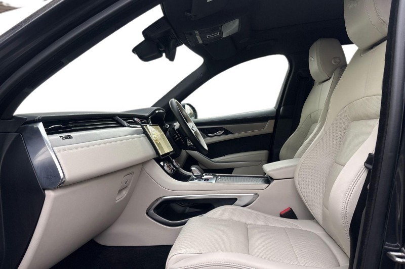 Used Jaguar F-Pace 2023 for sale - 77258408: Photo 3