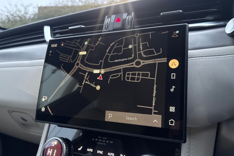 Used Jaguar F-Pace 2023 for sale - 77258408: Photo 32