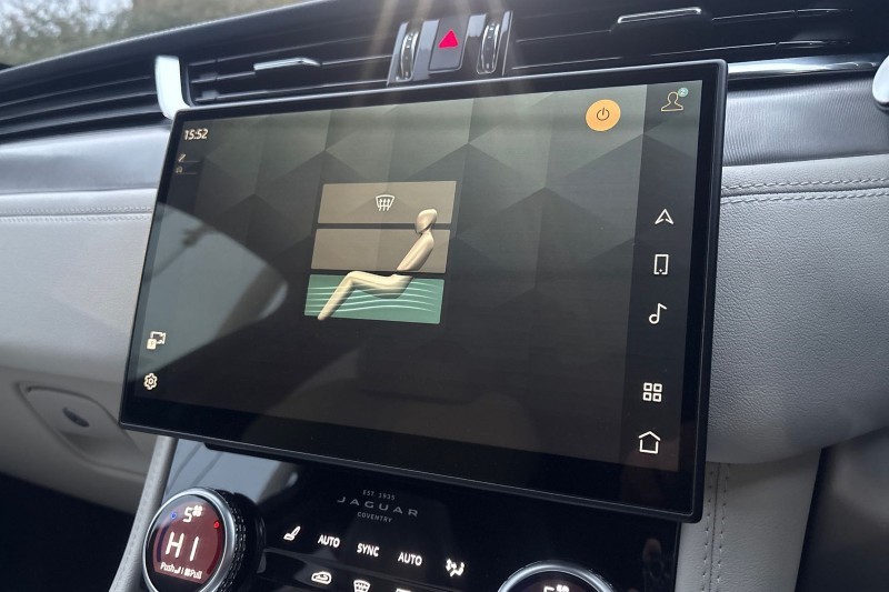 Used Jaguar F-Pace 2023 for sale - 77258408: Photo 35