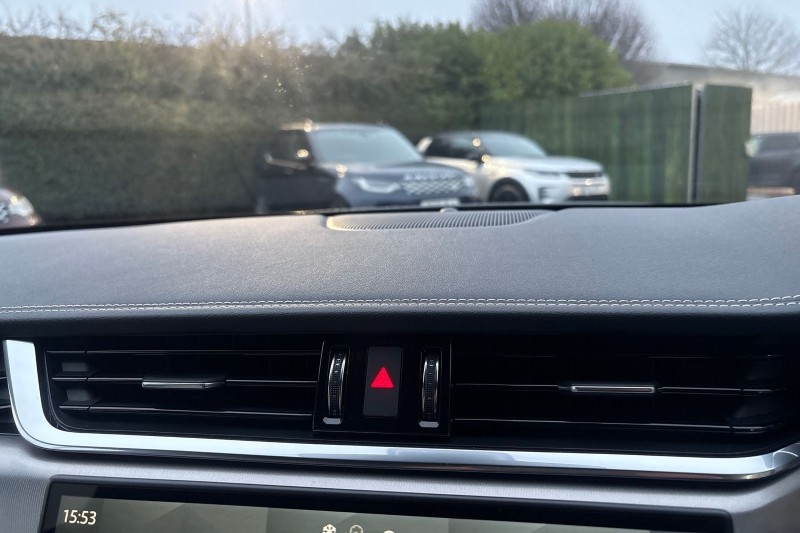 Used Jaguar F-Pace 2023 for sale - 77258408: Photo 38