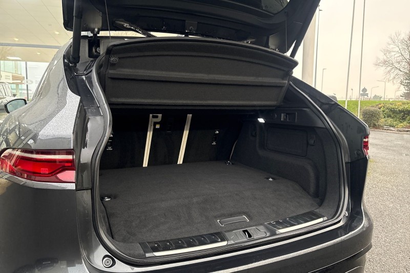 Used Jaguar F-Pace 2023 for sale - 77258408: Photo 43
