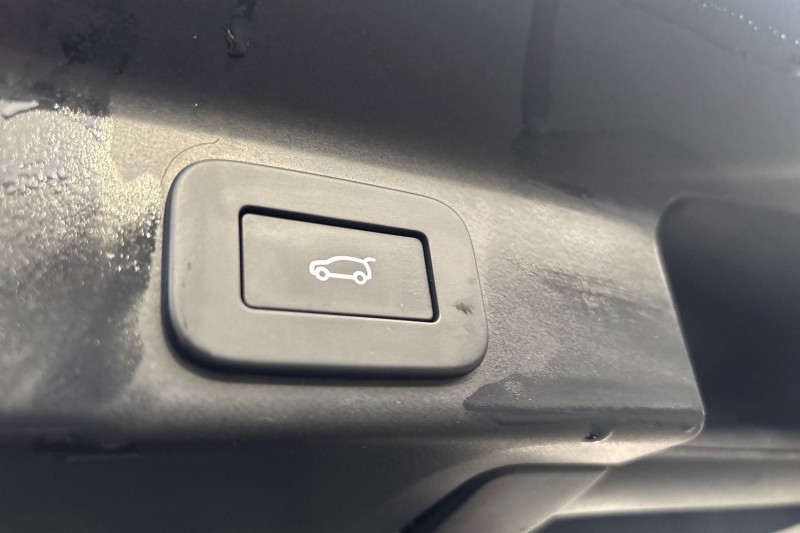 Used Jaguar F-Pace 2023 for sale - 77258408: Photo 44