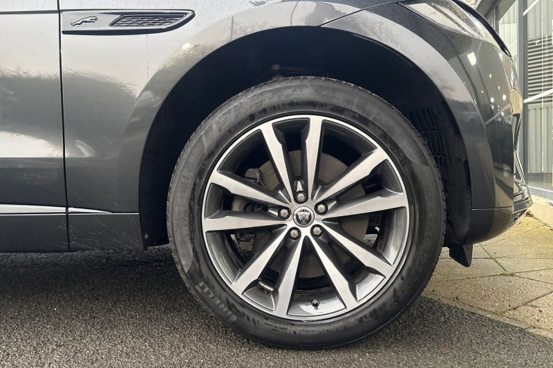 Used Jaguar F-Pace 2023 for sale - 77258408: Photo 8