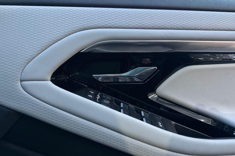 Used Land Rover Range Rover Evoque 2022 for sale - 76981678: Photo 22