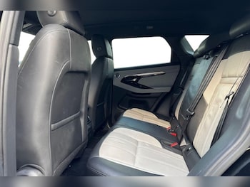 Used Land Rover Range Rover Evoque 2022 for sale - 76981678: Photo