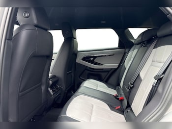 Used Land Rover Range Rover Evoque 2022 for sale - 76981211: Photo