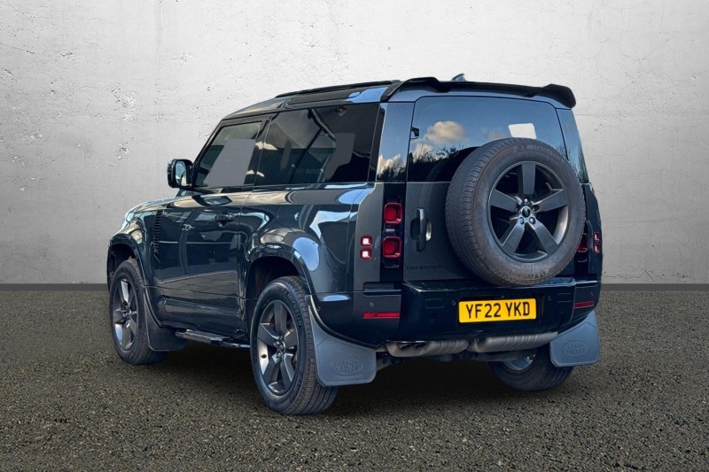 Used Land Rover Defender 2022 for sale - 77258384: Photo 2