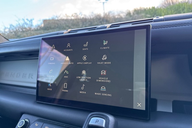 Used Land Rover Defender 2022 for sale - 77258384: Photo 33