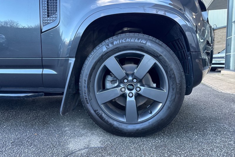 Used Land Rover Defender 2022 for sale - 77258384: Photo 8