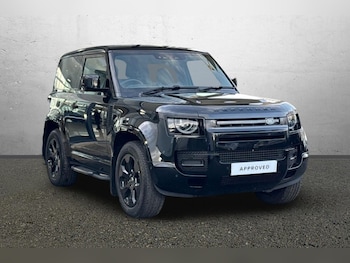 Used Land Rover Defender 2024 for sale - 77662120: Photo