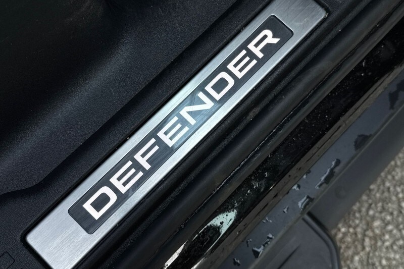 Used Land Rover Defender 2024 for sale - 77662120: Photo 39