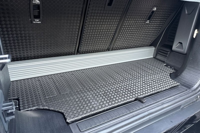 Used Land Rover Defender 2024 for sale - 77662120: Photo 40