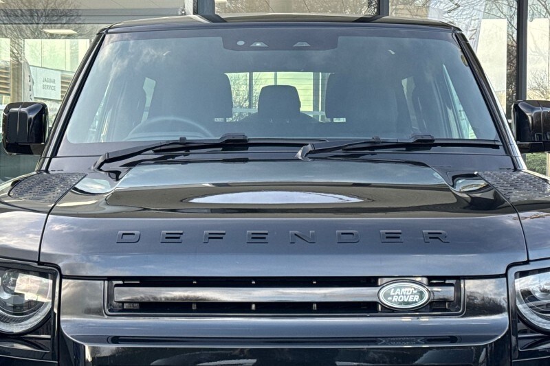 Used Land Rover Defender 2024 for sale - 77662120: Photo 43