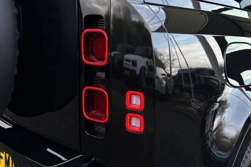 Used Land Rover Defender 2024 for sale - 77662120: Photo 47