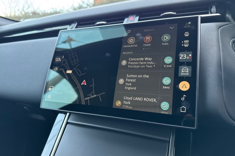 Used Land Rover Range Rover Velar 2025 for sale - 77607105: Photo 12