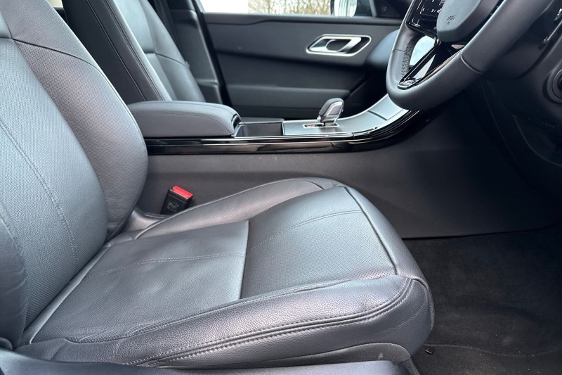 Used Land Rover Range Rover Velar 2025 for sale - 77607105: Photo 26