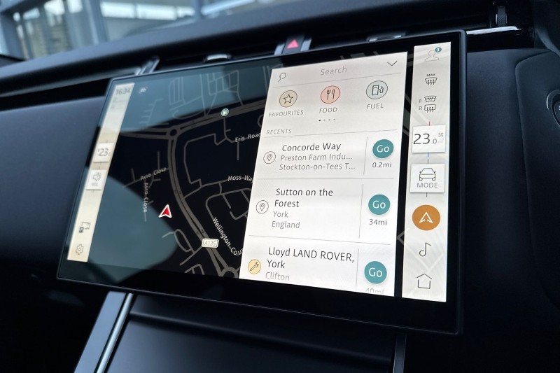 Used Land Rover Range Rover Velar 2025 for sale - 77607105: Photo 32