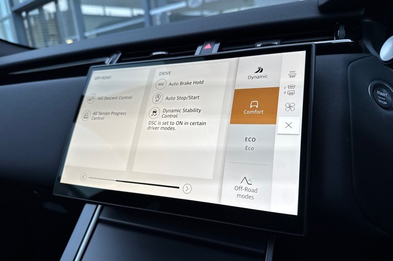 Used Land Rover Range Rover Velar 2025 for sale - 77607105: Photo 36