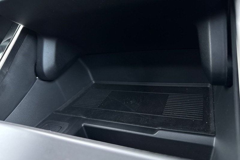 Used Land Rover Range Rover Velar 2025 for sale - 77607105: Photo 39