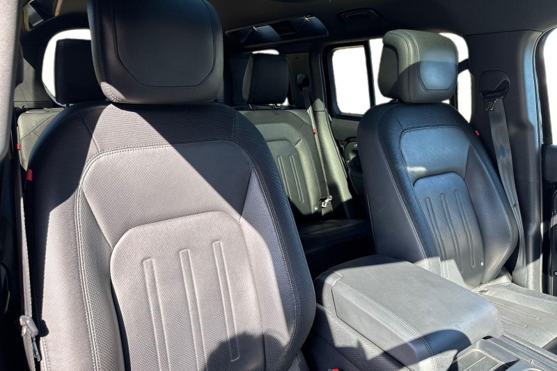 Used Land Rover Defender 2021 for sale - 78108863: Photo 27