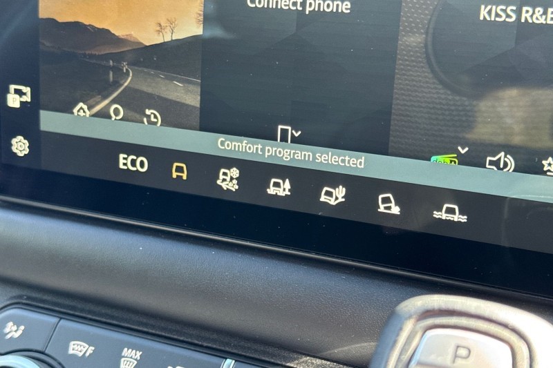 Used Land Rover Defender 2021 for sale - 78108863: Photo 37