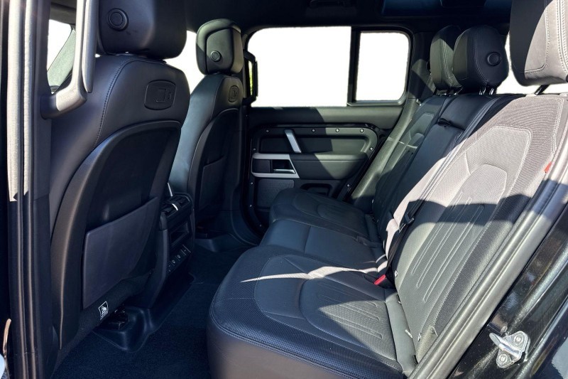 Used Land Rover Defender 2021 for sale - 78108863: Photo 5