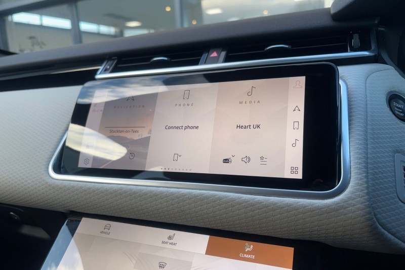 Used Land Rover Range Rover Velar 2022 for sale - 77186435: Photo 31