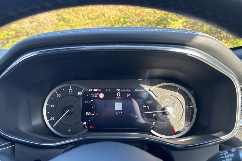 Used Jaguar F-Pace 2023 for sale - 77742704: Photo 16