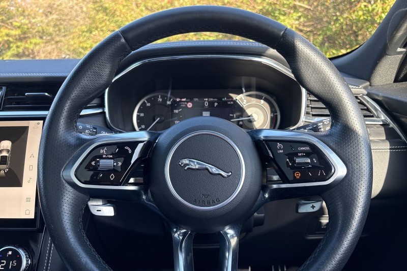 Used Jaguar F-Pace 2023 for sale - 77742704: Photo 27