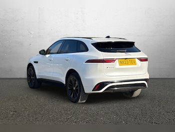 Used Jaguar F-Pace 2023 for sale - 77742704: Photo