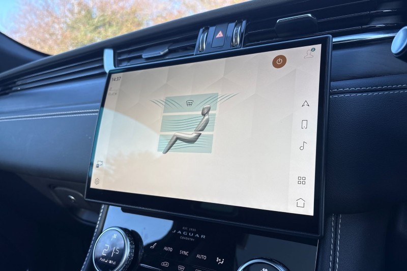 Used Jaguar F-Pace 2023 for sale - 77742704: Photo 34