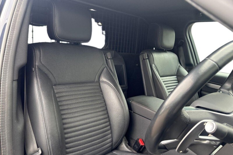 Used Land Rover Discovery 2023 for sale - 77950830: Photo 27