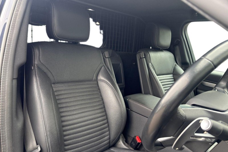 Used Land Rover Discovery 2023 for sale - 77950830: Photo 88