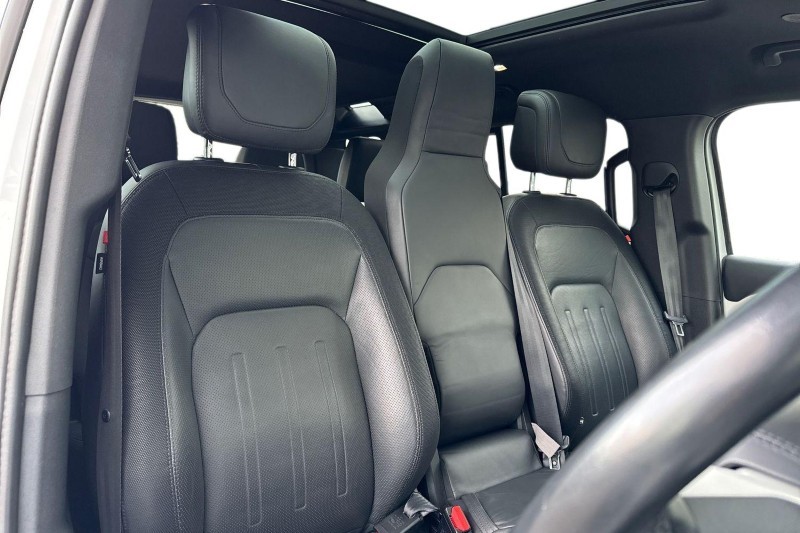 Used Land Rover Defender 2022 for sale - 77261791: Photo 26