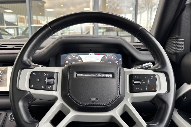 Used Land Rover Defender 2022 for sale - 77261791: Photo 27