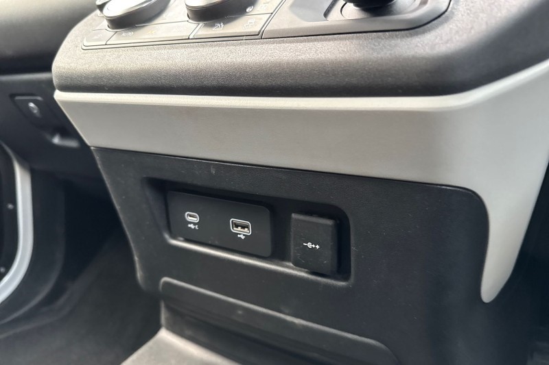 Used Land Rover Defender 2022 for sale - 77261791: Photo 38