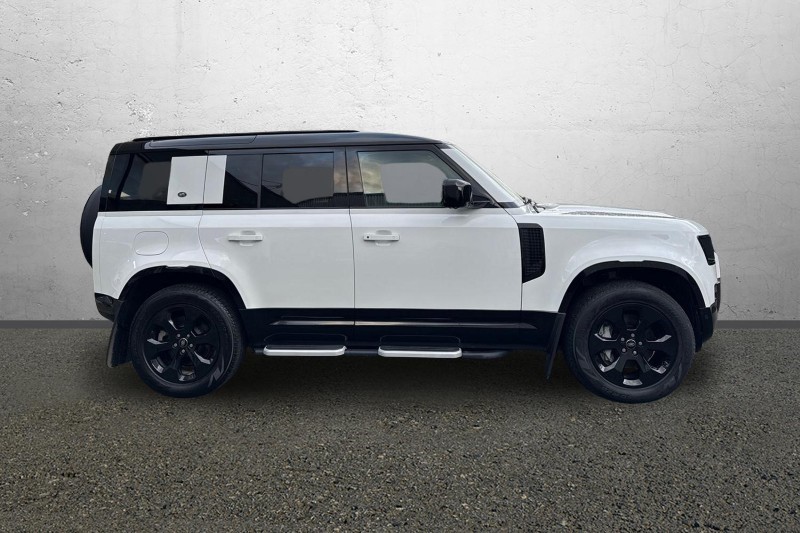 Used Land Rover Defender 2022 for sale - 77261791: Photo 5