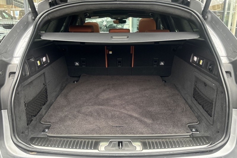 Used Jaguar XF 2022 for sale - 77778677: Photo 10