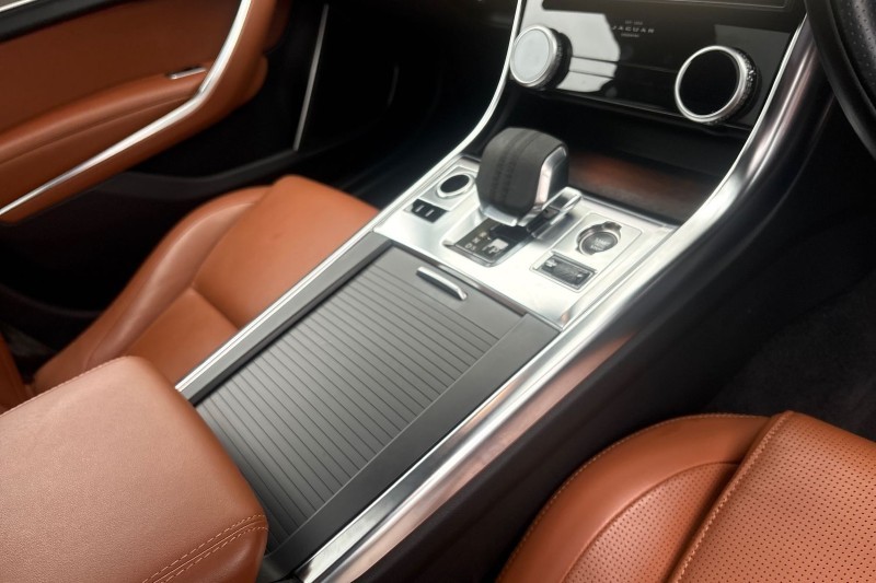 Used Jaguar XF 2022 for sale - 77778677: Photo 13