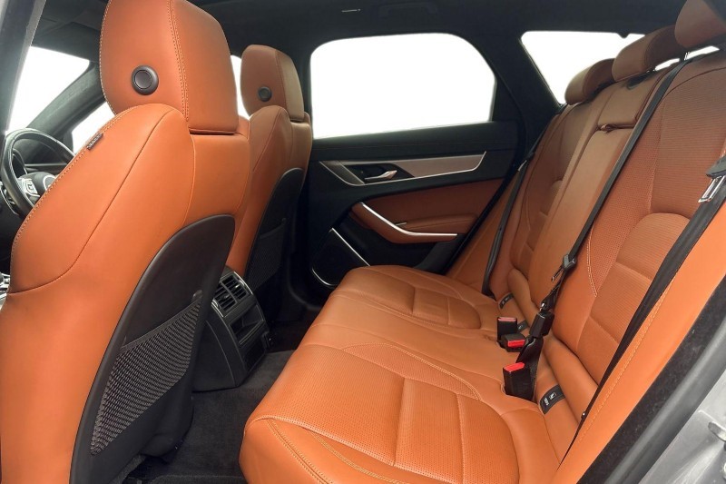 Used Jaguar XF 2022 for sale - 77778677: Photo 4