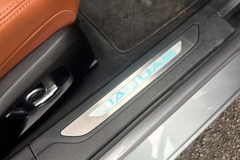 Used Jaguar XF 2022 for sale - 77778677: Photo 41