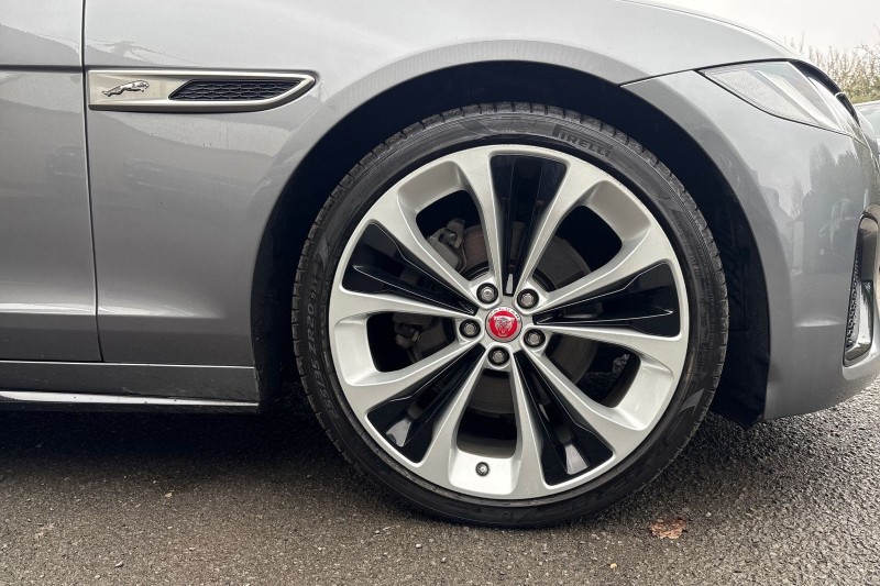 Used Jaguar XF 2022 for sale - 77778677: Photo 8