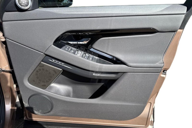 Used Land Rover Range Rover Evoque 2025 for sale - 78165896: Photo 22